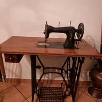 MACCHINA DA CUCIRE MUNDLOS PRIMI DEL 900 