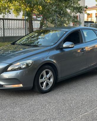 Volvo V40 D2 2.0 120cv E6 Momentum