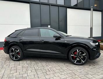 Audi Q8 S-Line