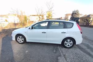 Hyundai  I30 SW.  1.4
