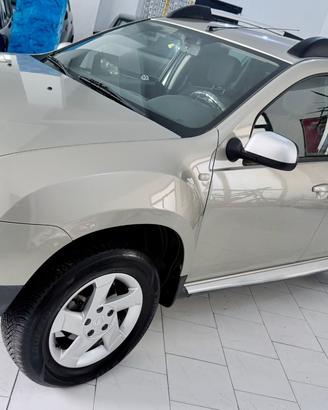 Dacia Duster 1.6 110CV 4x4 GANCIO TRAINO