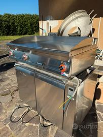 Piastra Fry Top Elettrico Liscio 3 zone di cottura