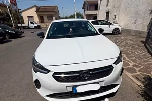 Opel corsa 2023