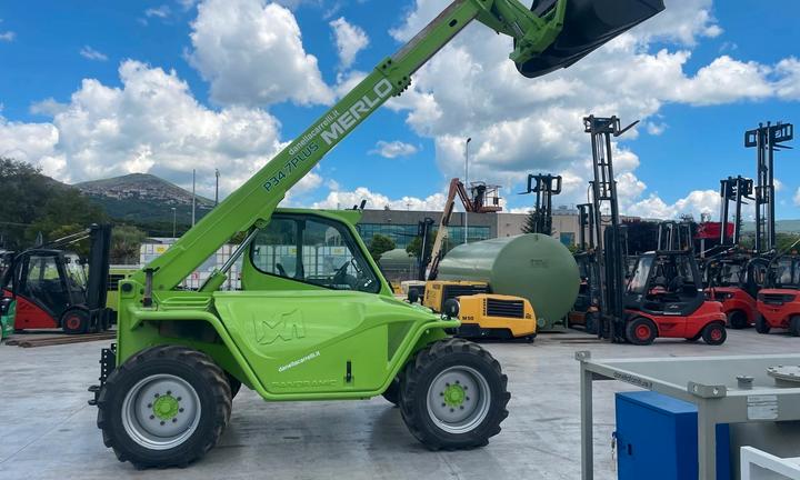 TELESCOPICO MERLO P34.7 Plus TARGATO FUORISTRADA