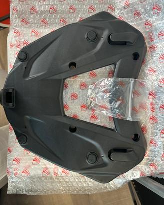 Piastra bauletto Ducati