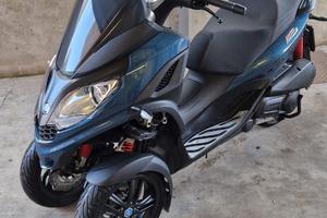 Piaggio MP3 300 hpe - 2024