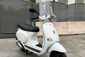 Vespa ET4 125cc + bauletto
