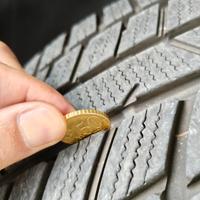 4 Gomme Invernali TOYO 245/45 R19 102V XL - COME N