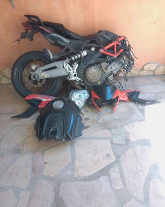 Ricambi Aprilia Shiver 750 