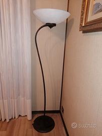 Piantana lampada da terra da sala