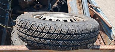 gomme e cerchi panda 