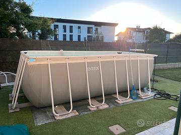Piscina fuori terra 4x2x1,22
