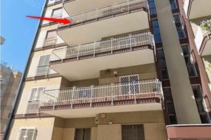 Camere in appartamento arredato a Bari Poggiofranc