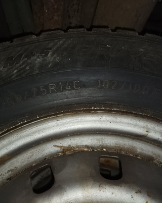 4 cerchi e gomme 14 c