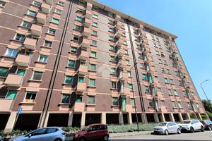 4 LOCALI A MILANO