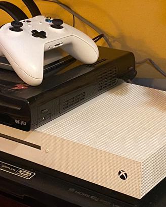 Xbox One S con giochi e memoria aggiuntiva