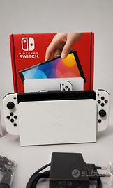 Nintendo Switch OLED Bianca Completa con Scatola