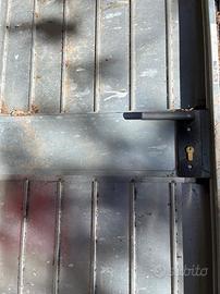 Porta Zincata usata per Cantina o Loc. Tecnico