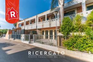 Villetta a schiera completamente ristrutturata, Le