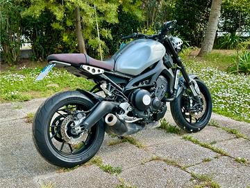 Moto Yamaha XSR 900 - Cafè racer - Sport Heritage