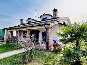 Villa singola Zinasco [Cod. rif 3222772VRG]