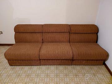 3 poltrone "componibili  diventano un divano"