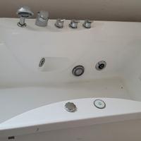 VASCA IDROMASSAGGIO DA INTERNO 