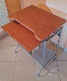 tavolino porta PC
