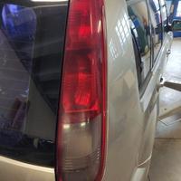 Fanale posteriore destro NISSAN X-TRAIL del 2005