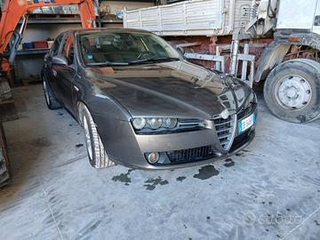 Alfa Romeo 159