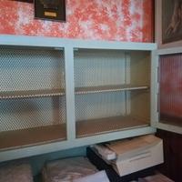 Credenzina vetrina 2 ante