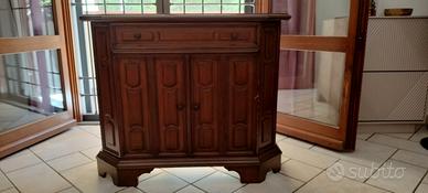 Scarpiera in legno con cassetto