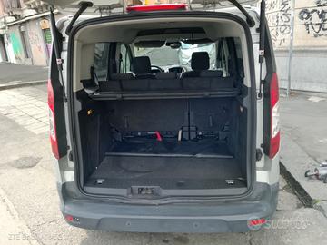 Ford connect tourneo 2015