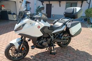 Honda  NT 1100