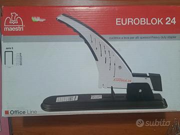 Cucitrice da ufficio a leva