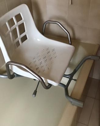 Seggiolino per vasca per anziani