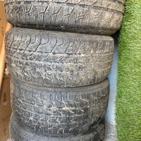 4 gomme Kormoran Gamma 225/40 ZR18 92Y