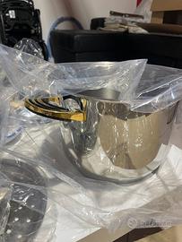 Servizio pentole acciaio inox 18/10 laccati oro