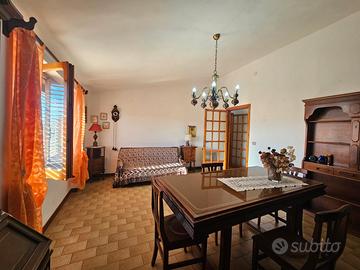 Appartamento con cortile