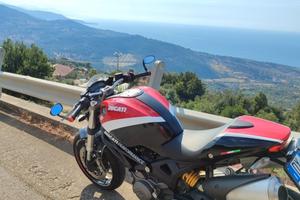 Ducati Monster 696 Course 