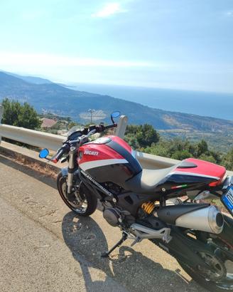 Ducati Monster 696 Course 