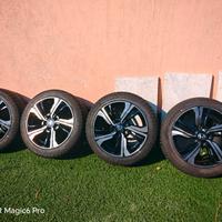 Cerchi in lega originali Honda Civic con gomme 