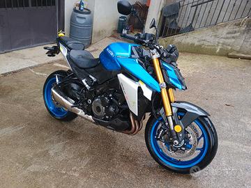 Suzuki GSX S 1000