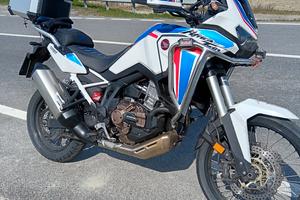 ,Africa twin 1100 dct 