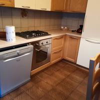 Cucina in legno massello.