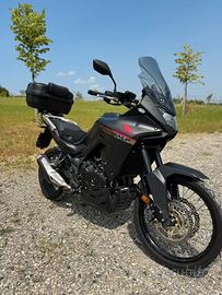 Honda Transalp 750