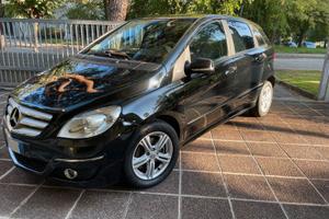 MERCEDES CLASSE B NGT  BENZINA - METANO