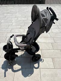 Passeggino triciclo