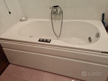 Vasca idromassaggio Jacuzzi + rubinetteria Stella