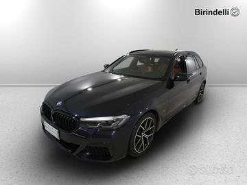 BMW Serie 5(G30/31/F90) - 520d 48V xDrive Touring